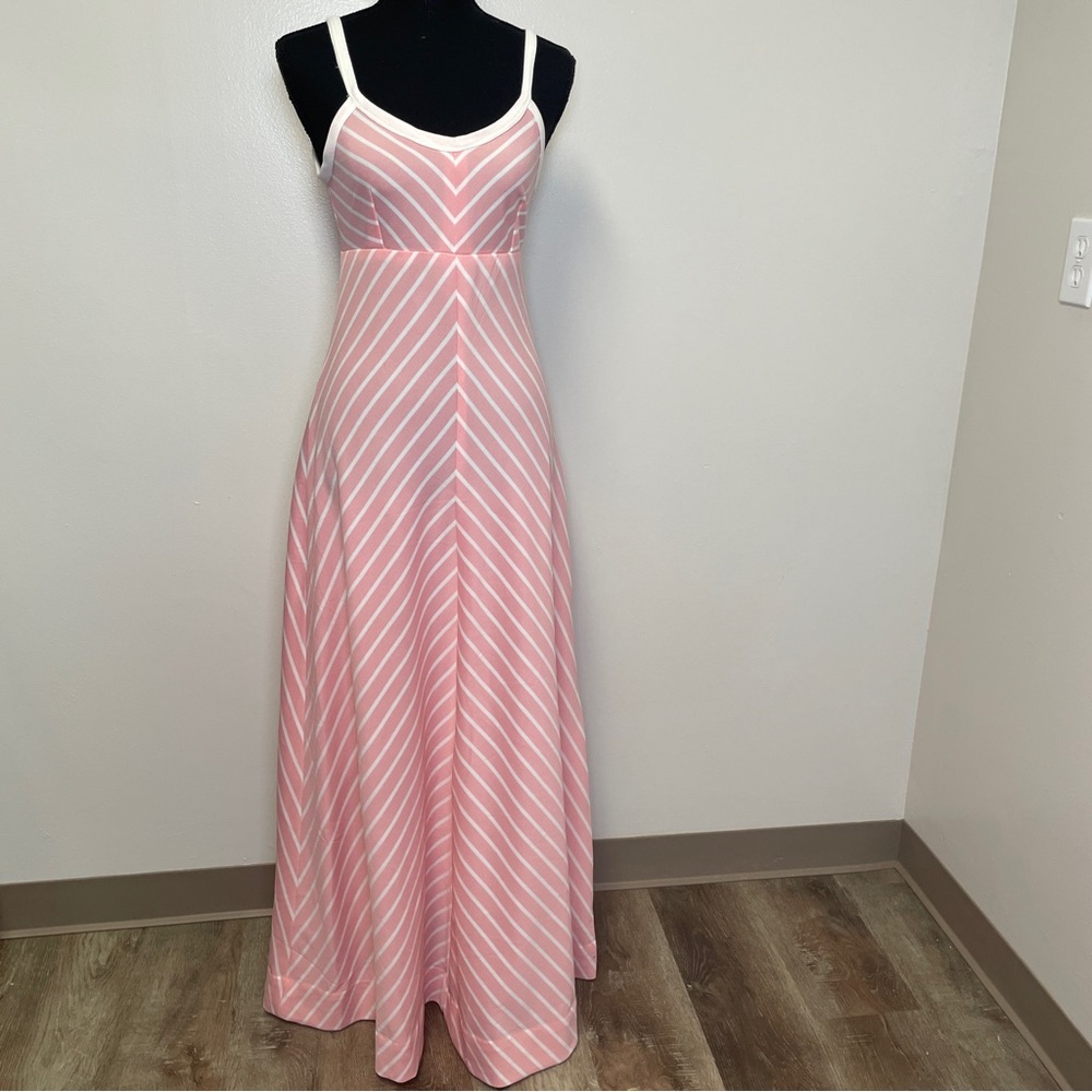 VINTAGE Y2K Pink White Chevron Stripe Low Back Maxi Dress Romantic Resor